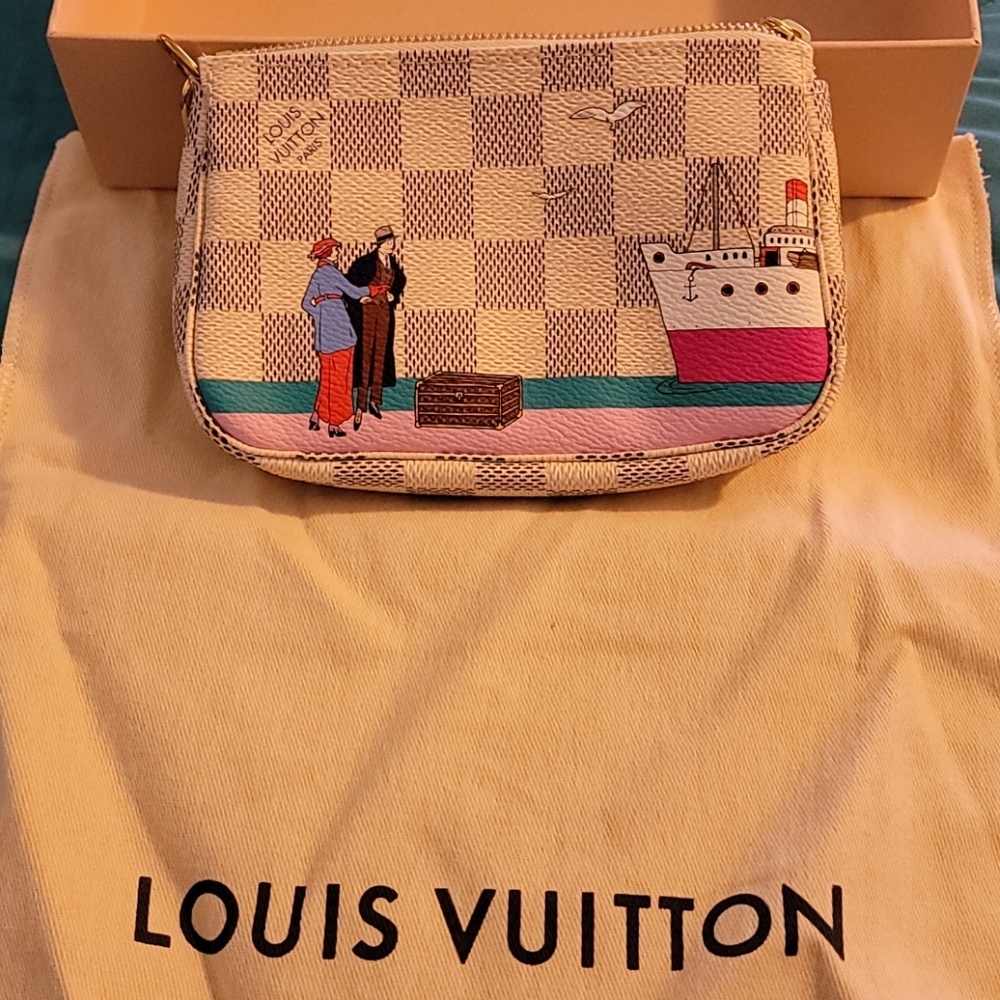 Louis vuitton limited edition mini pochette